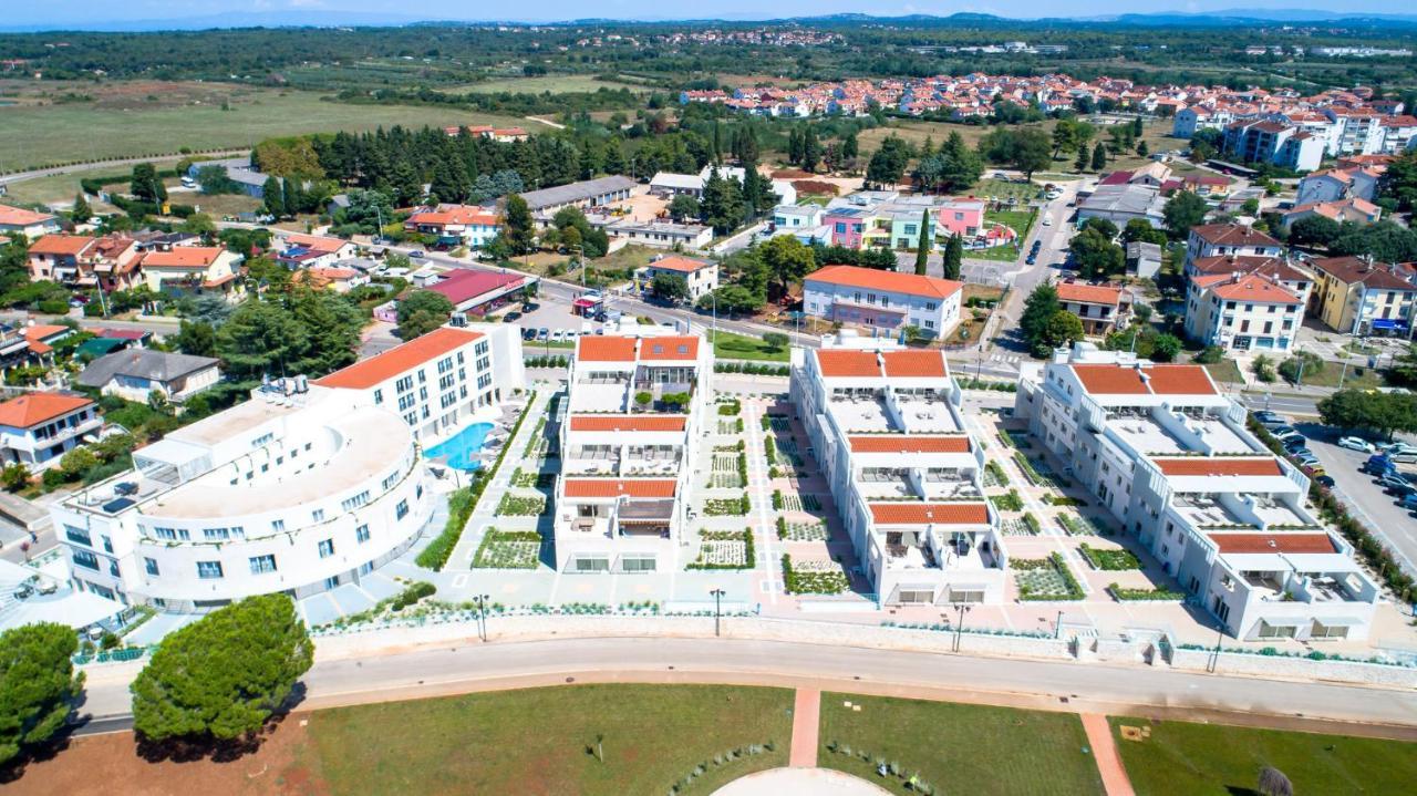 Supreme Studio Apartment Bijoux Umag Exteriör bild
