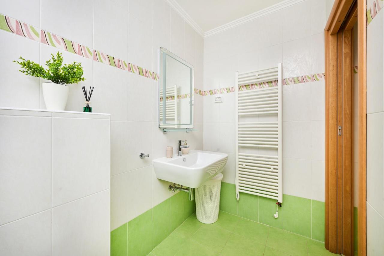 Supreme Studio Apartment Bijoux Umag Exteriör bild