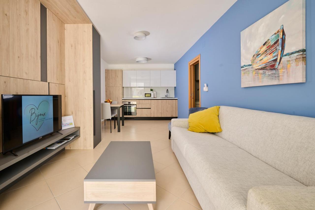 Supreme Studio Apartment Bijoux Umag Exteriör bild